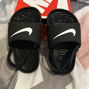 toddler nike kawa slides